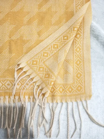 Hochwertiger, fabrikneuer Designer-Poncho mit Blumenmuster für Damen, Kaschmir-Gefühl, Winterschal